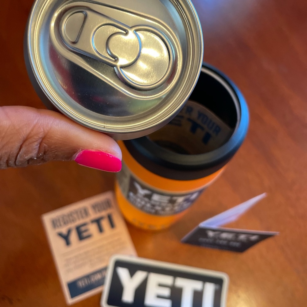 Yeti Rambler - Picture 5 of 9
